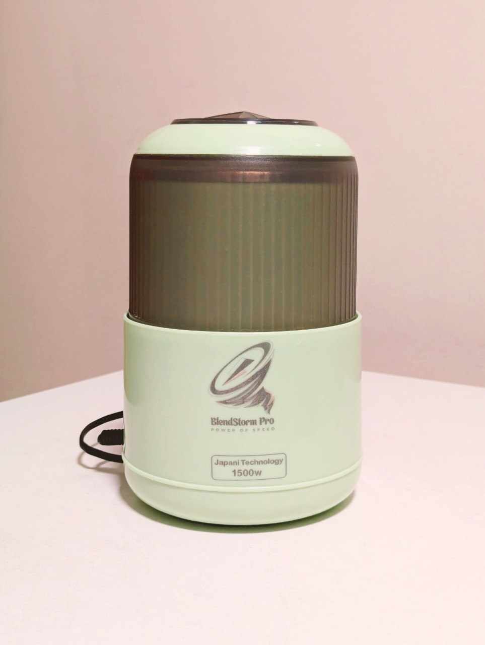 Blend Storm Pro 1500 wa...